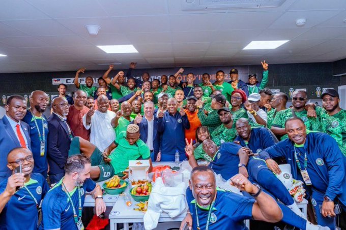 Tinubu Rains Luxurious Gifts on Super Eagles Team Over AFCON Performance